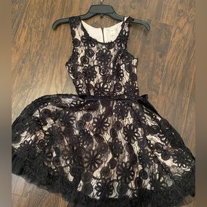 Knit works dress . Lace black size 16